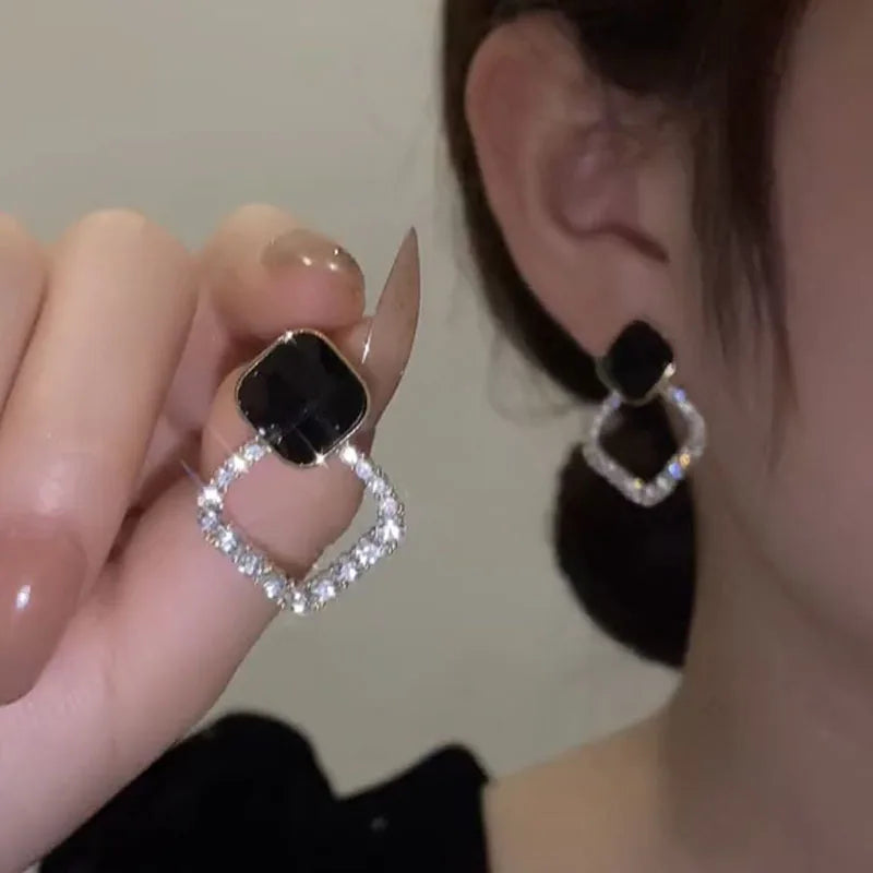 Korean Style Black Zircon Stud Earring For Women Shiny Rhinestone Square Geometric Earrings