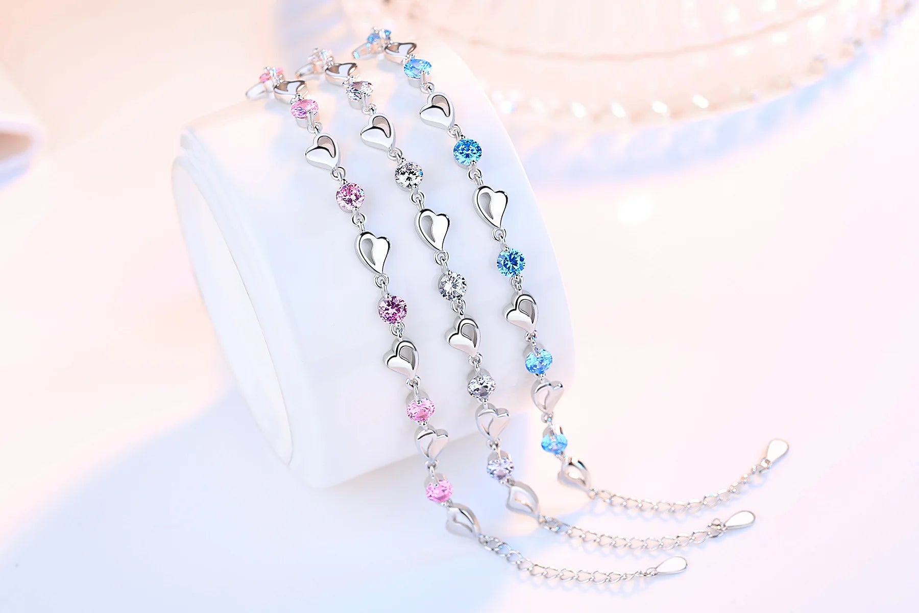 High Quality Retro Heart Bracelet -  Cubic Zirconia